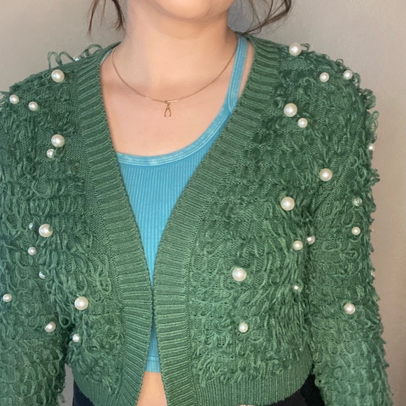 Pearl detail sweater - Picture 2 of 6